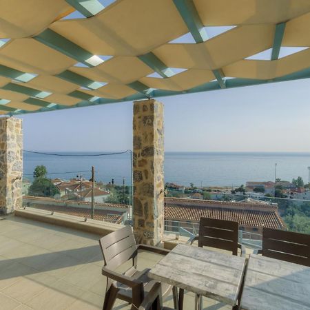 Ouzo Panoramic Houses 2, With Private Pool Πλωμάρι Εξωτερικό φωτογραφία