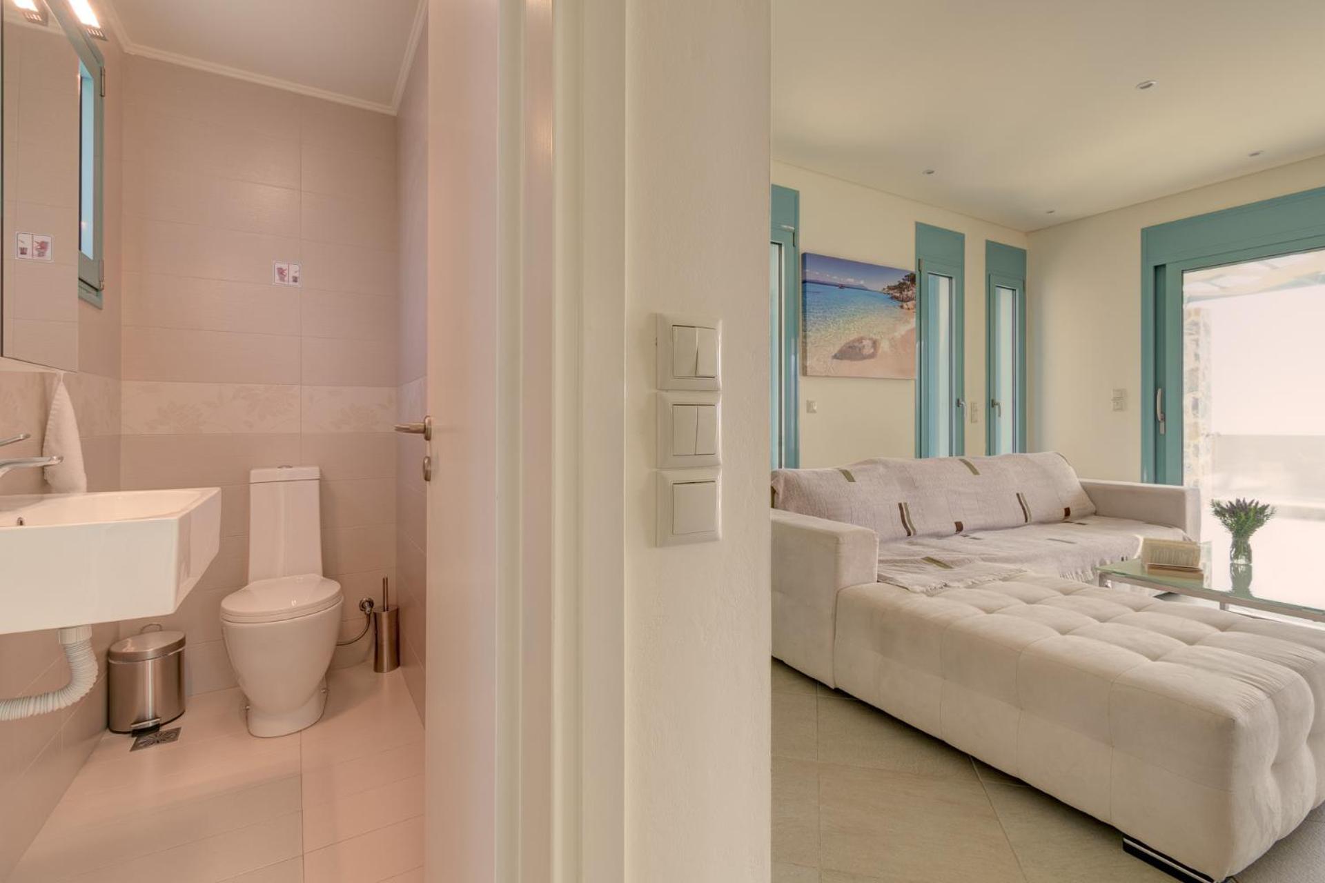 Ouzo Panoramic Houses 2, With Private Pool Πλωμάρι Εξωτερικό φωτογραφία