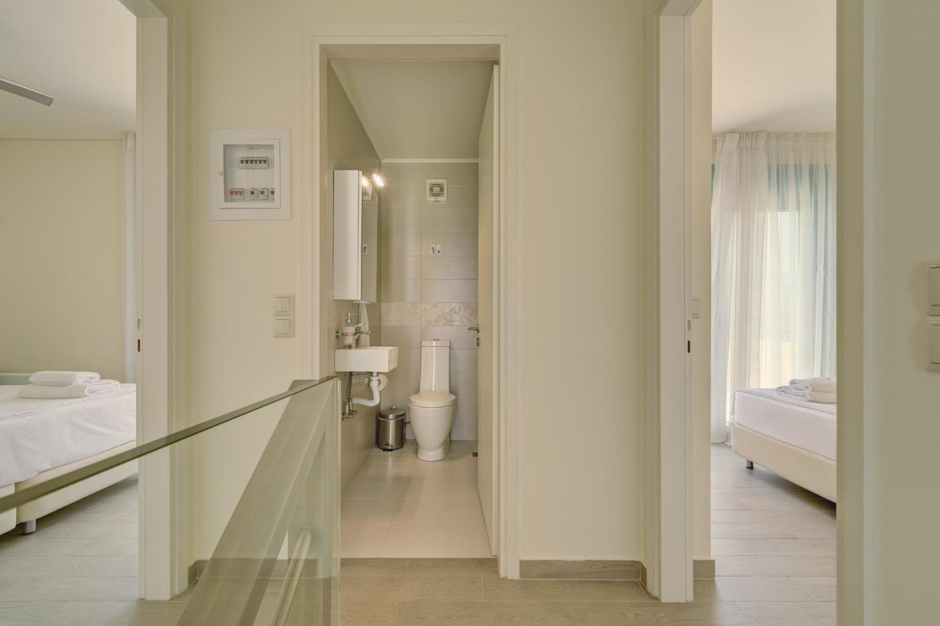 Ouzo Panoramic Houses 2, With Private Pool Πλωμάρι Εξωτερικό φωτογραφία