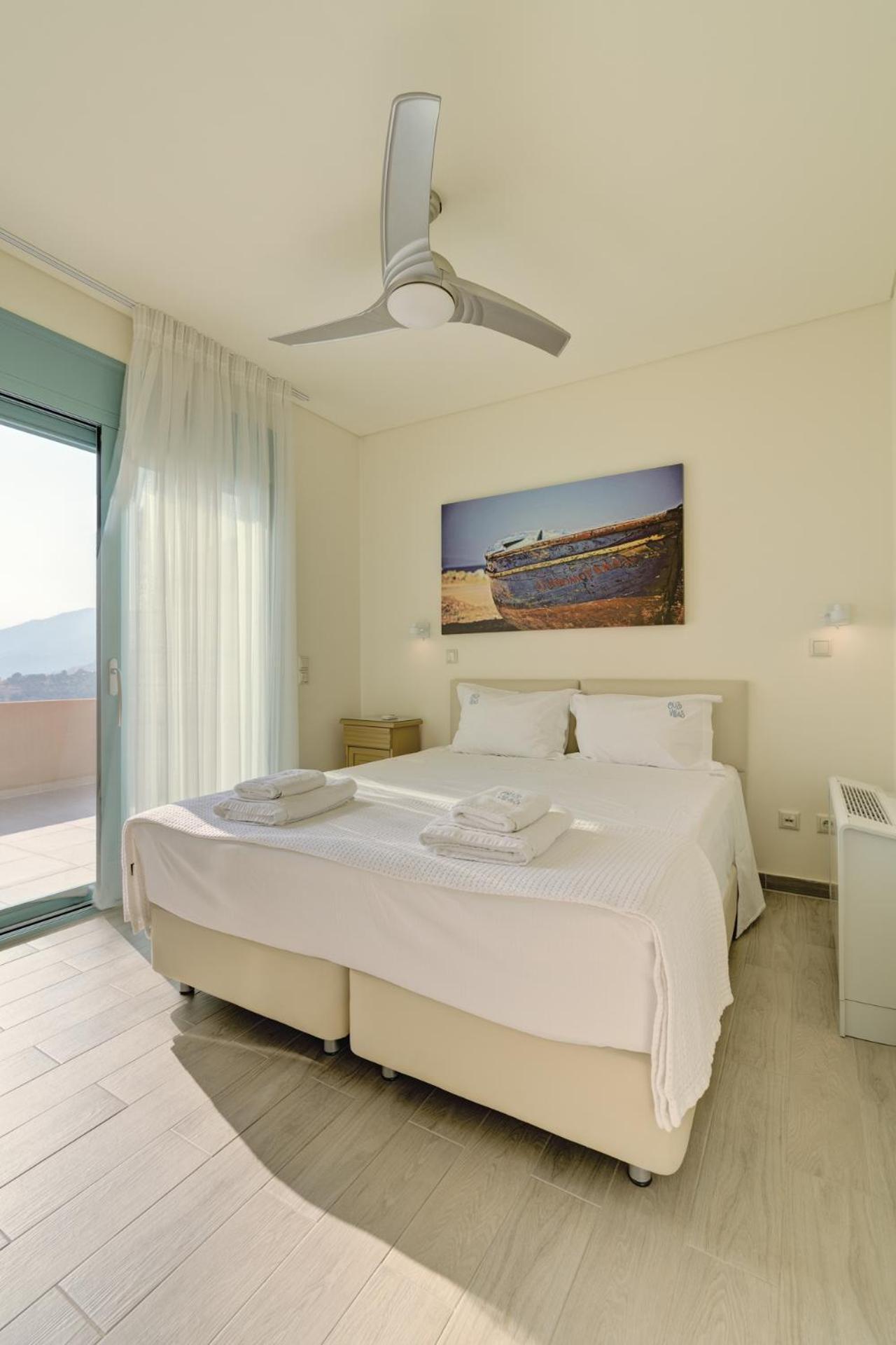Ouzo Panoramic Houses 2, With Private Pool Πλωμάρι Εξωτερικό φωτογραφία