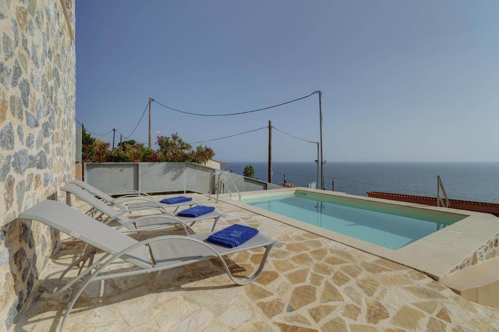 Ouzo Panoramic Houses 2, With Private Pool Πλωμάρι Εξωτερικό φωτογραφία